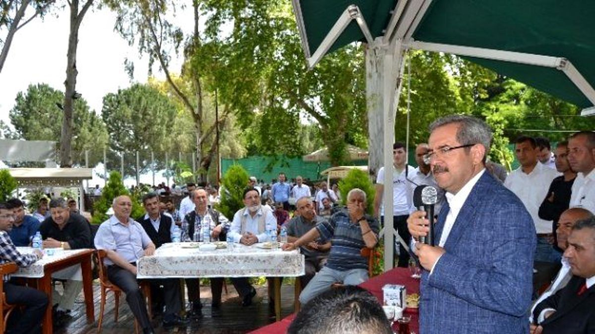 Ünüvar, Elazığlılar\'la Buluştu