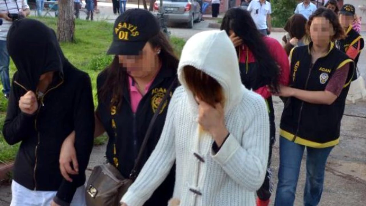 Villada \'Eş Değiştirme\' Partisine 55 Gözaltı