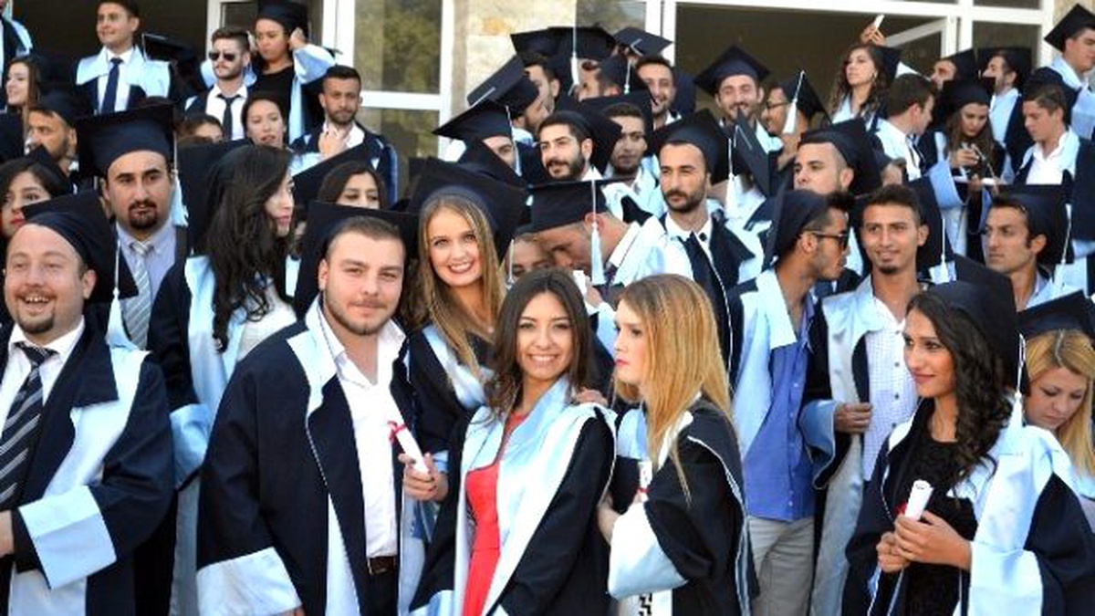 Adü Didim Myo 8. Dönem Mezunlarını Verdi