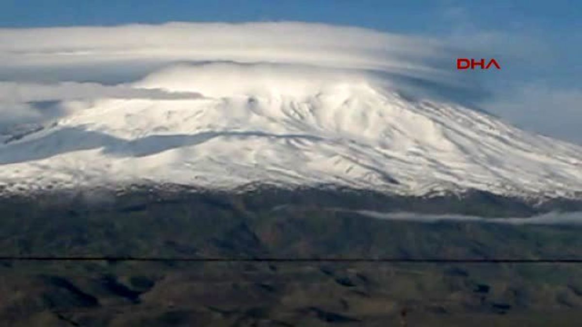 Ağrı Dağı Şapka Taktı