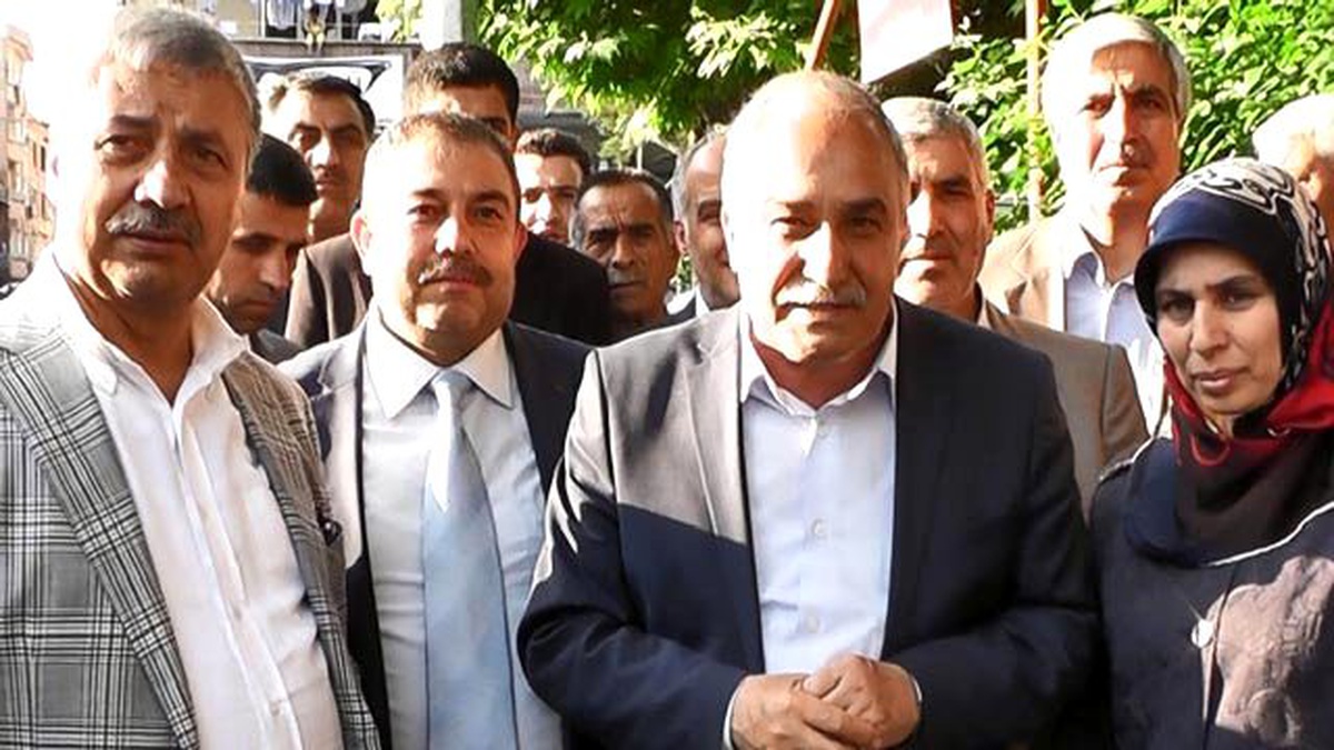 AK Parti Adayları Destek Turlarını Sürdürüyor