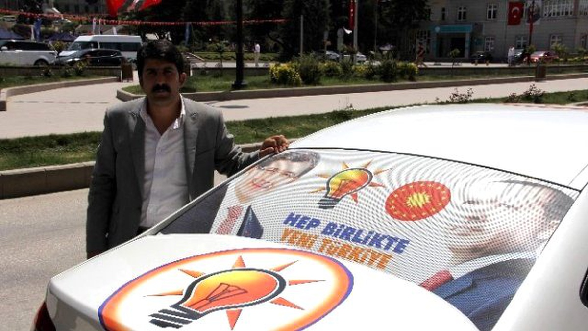 AK Parti\'ye Destek İçin Türkiye Turuna Çıktı