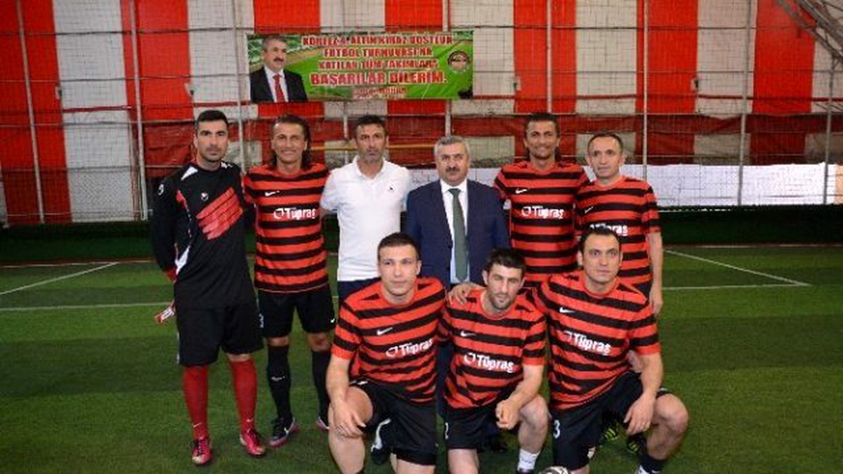 Altın Kiraz Futbol Turnuvası Başladı