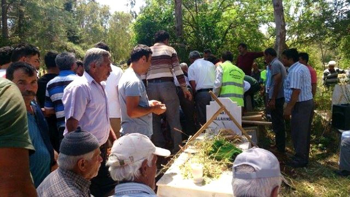 Antalya\'nın En Yaşlı Kadını Hayata Veda Etti