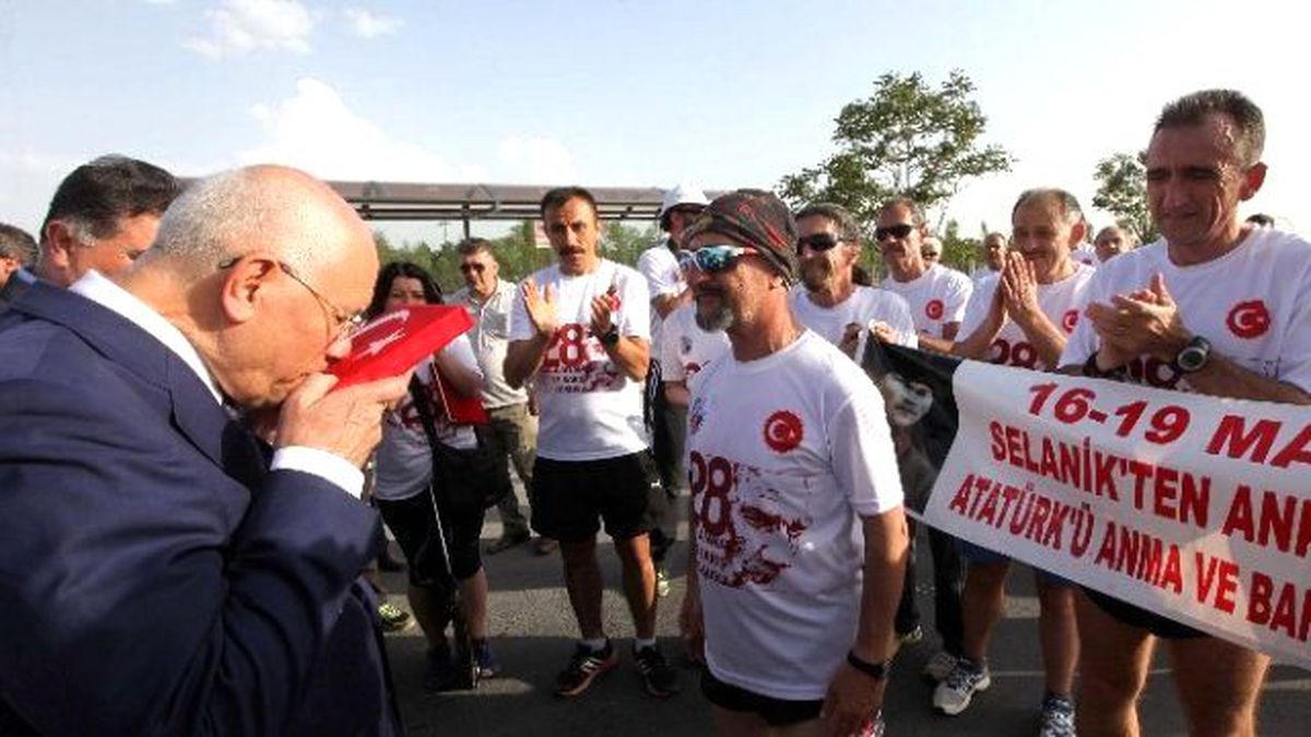 Ata\'nın Toprağı Emin Ellerde