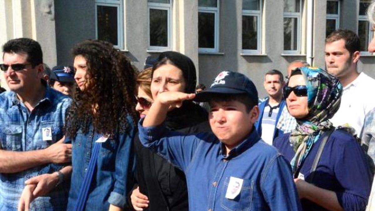 Şehit Babaya Son Bakış, Yürek Burktu