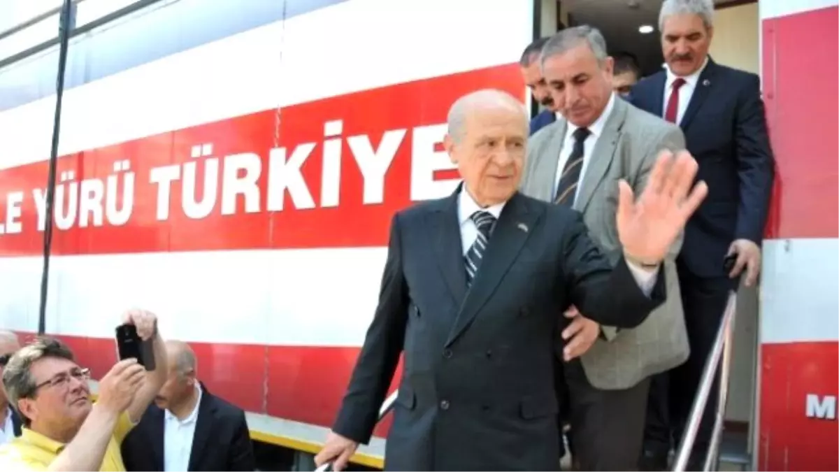 Bahçeli, CHP Seçmeninden Oy İstedi