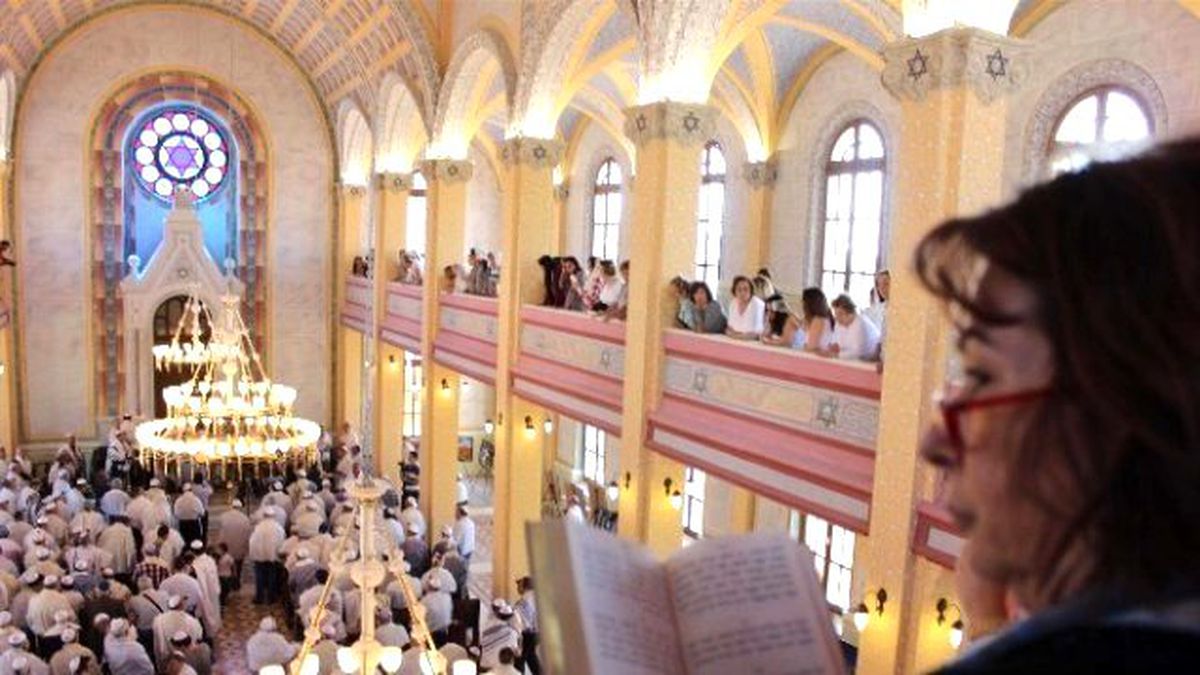 Balkanların En Büyük Sinagoguna Türk Musevi Cemaati'nden Yoğun İlgi