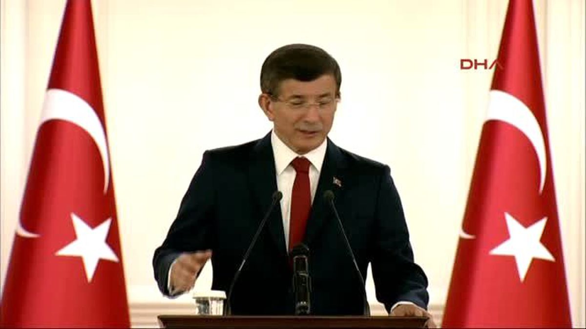 Davutoğlu\'ndan Gençlere THY Müjdesi: Size İndirim Yapsınlar