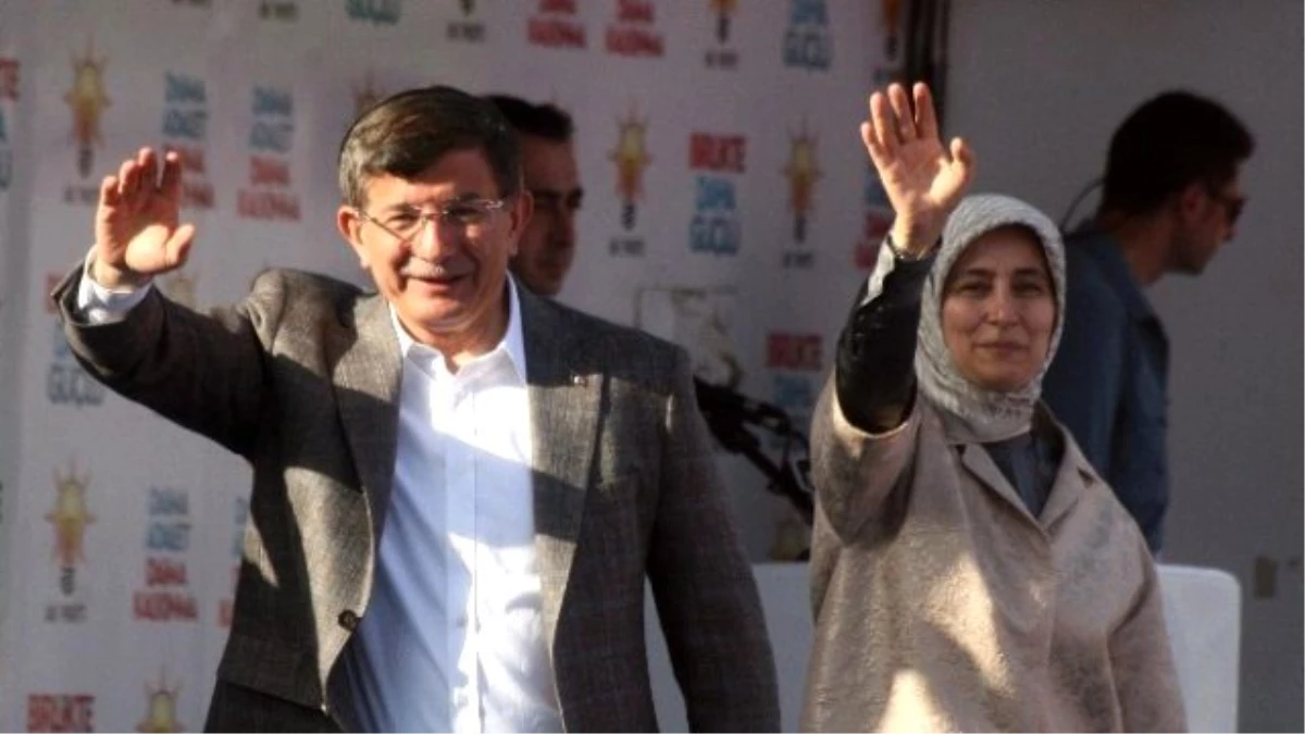 Başbakan Davutoğlu Düzce\'de