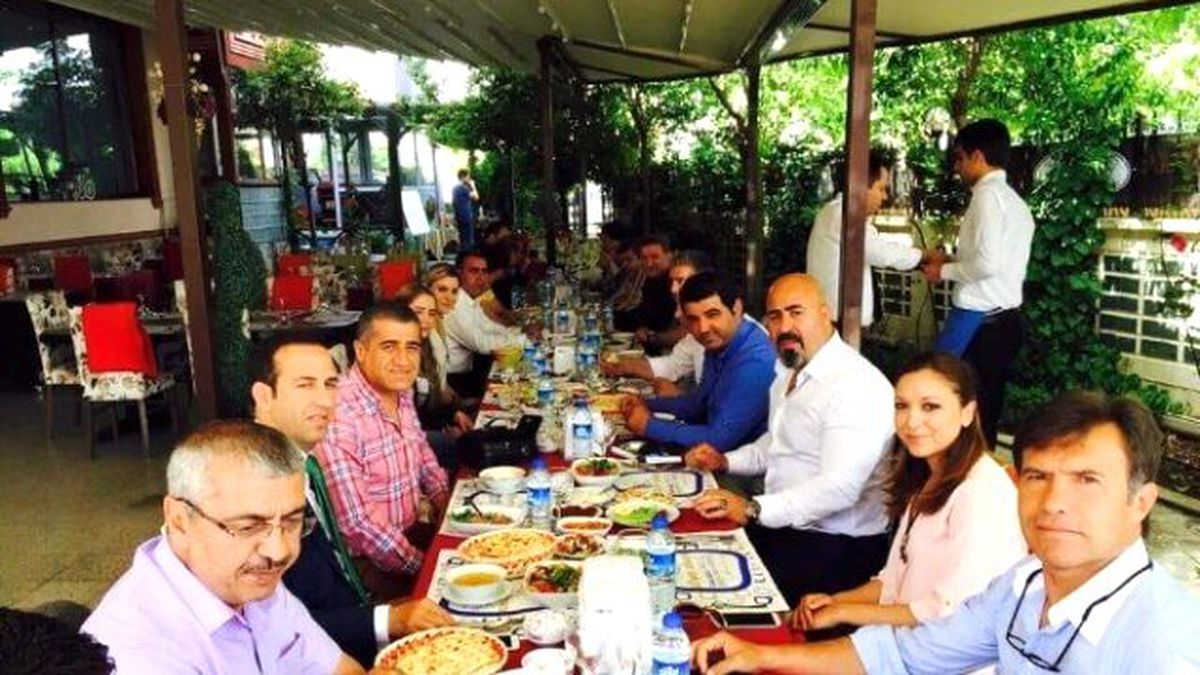 Başkan Çakır\'dan Şampiyonluk Onuruna Yemek