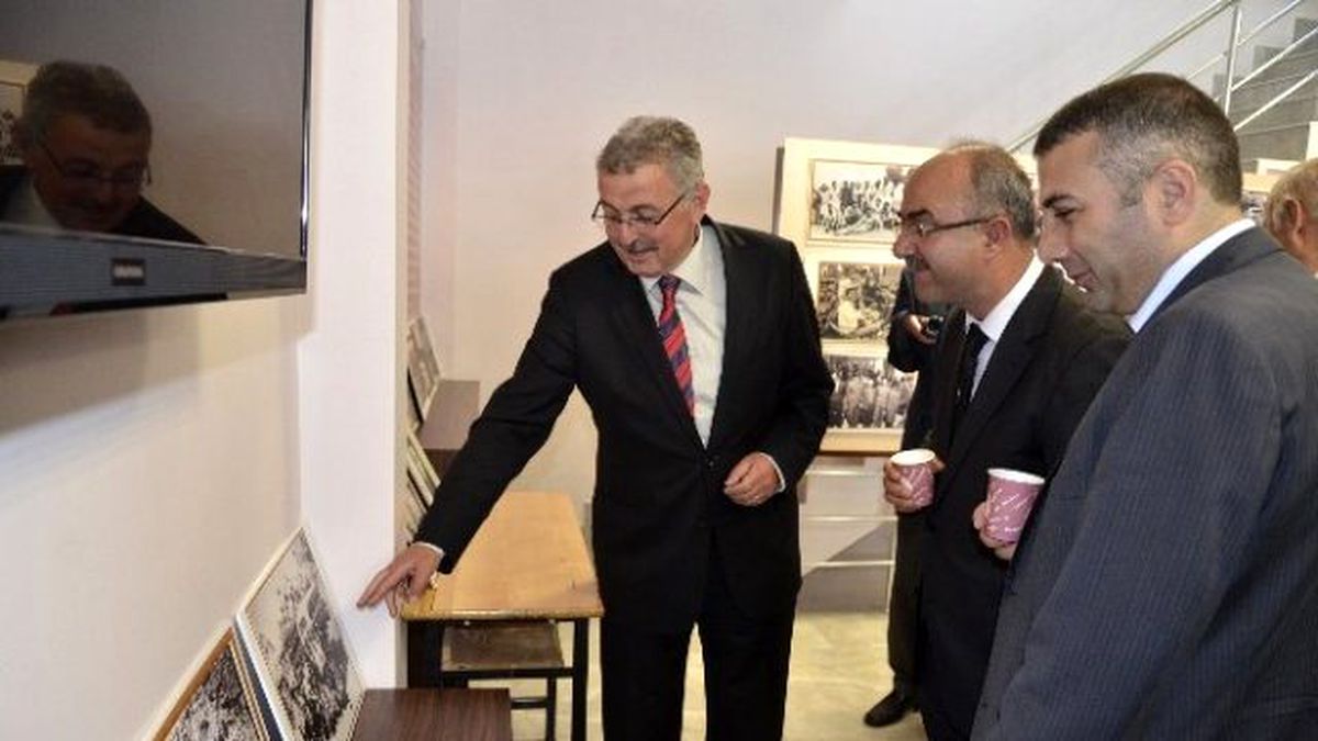 Başkan Şinasi Gülcüoğlu\'na Anlamlı Jest