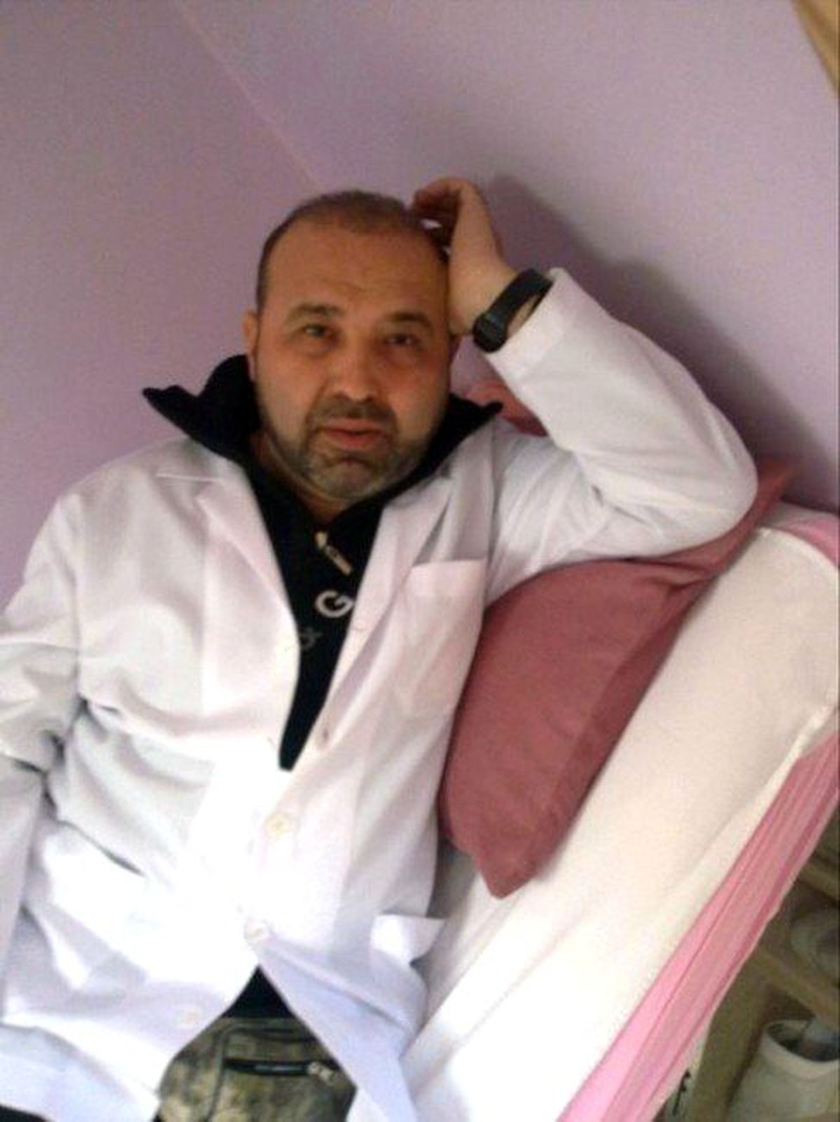 Batman\'da Doktor Silahla Kendini Vurdu İddiası