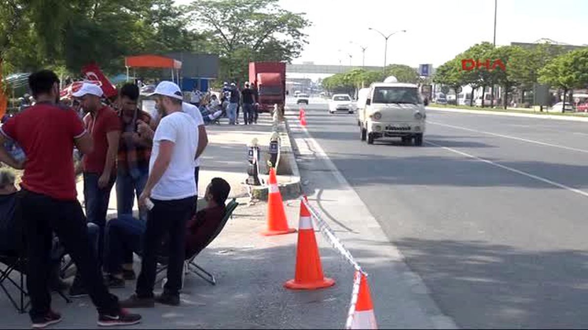 Bursa\'da Otomotiv ve Yan Sanayideki Eylemler Devam Ediyor