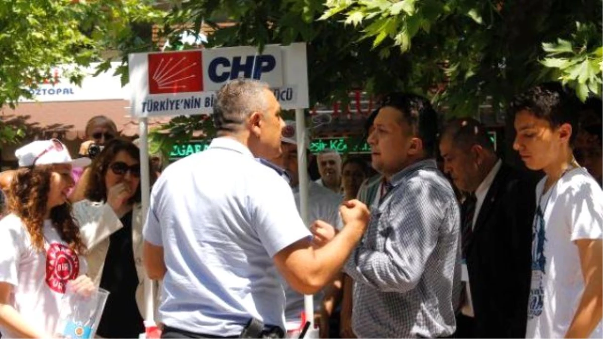 CHP\'nin Seçim Standına Zabıtadan Tutanak