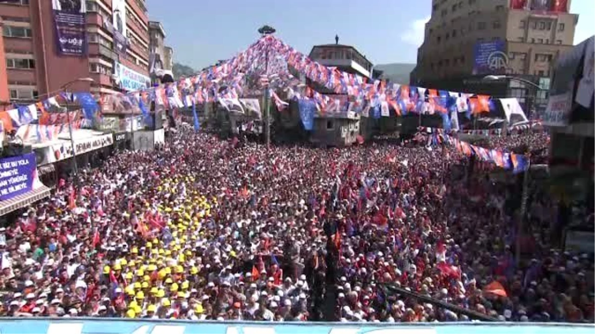 Davutoğlu: "Akıl Hocası Kemal Derviş Olanın İşçiden Dostu Olur Mu?"