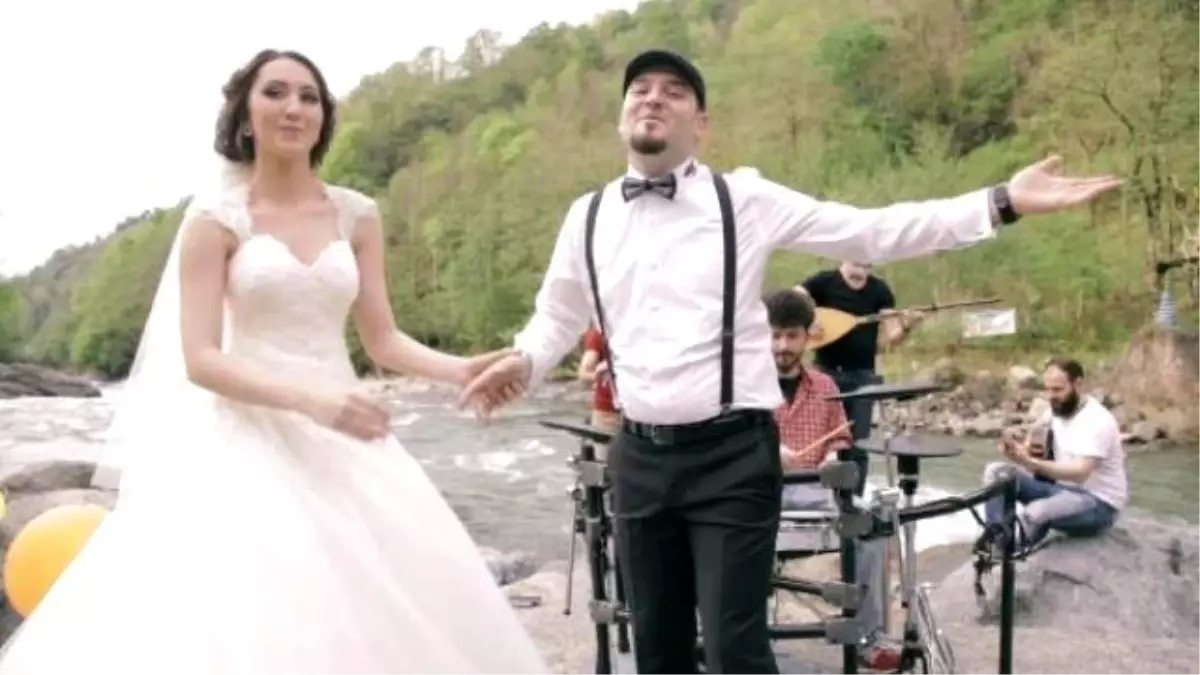 Fırtına Vadisi\'nde Düğün İçin Klip Çektiler: Çocuklarımızı Bu Vadide Büyütmek İstiyoruz