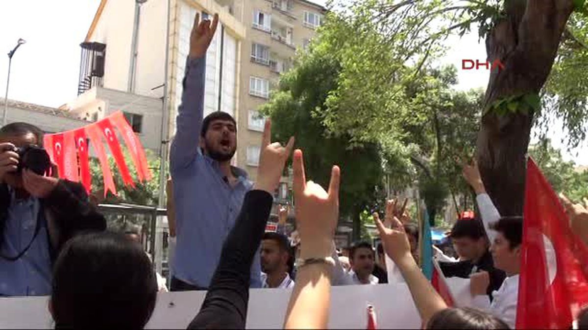 Gaziantep?te Ülkücülerden 19 Mayıs Yürüyüşü