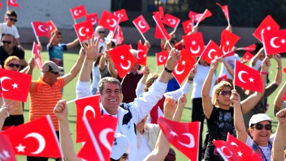 Hem Spor Yaptılar, Hemde 19 Mayıs\'ı Kutladılar