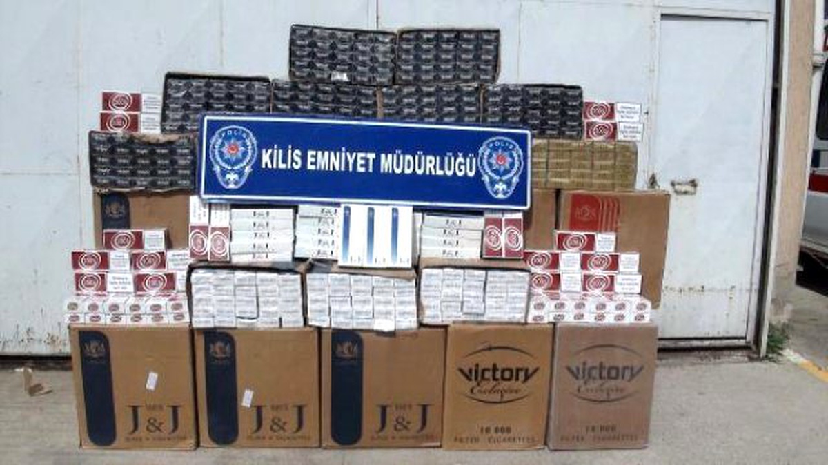 Kilis\'te Esrar ve Sigara Operasyonu: 13 Gözaltı