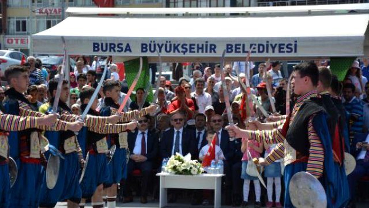 Müezzinoğlu: Atatürk\'ü Anmanın Yanı Sıra Anlamaya da İhtiyaç Var