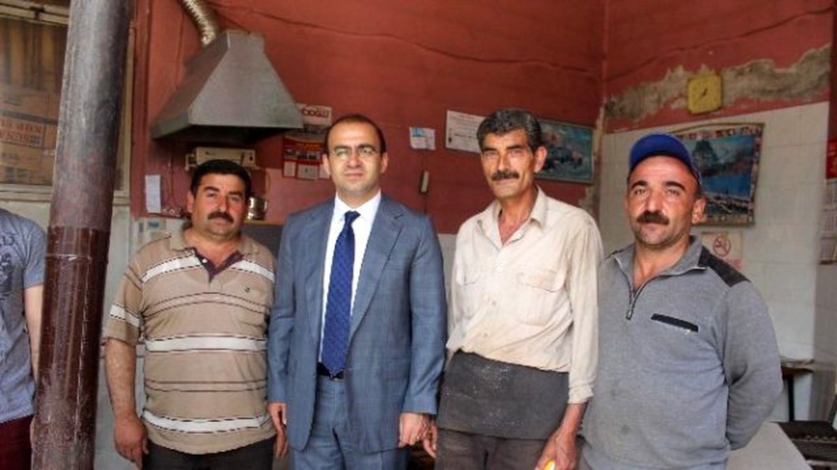 Özhan, Sanayi Sitesi Esnafıyla Bir Araya Geldi