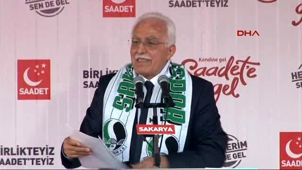 Sakarya Kamalak Meydanlarda Rabia İşareti Yaparak Güçlü Türkiye Kurulamaz, Sen İpten Adam...