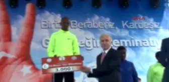 Samsun 19 Mayıs Yarı Maratonu Koşuldu