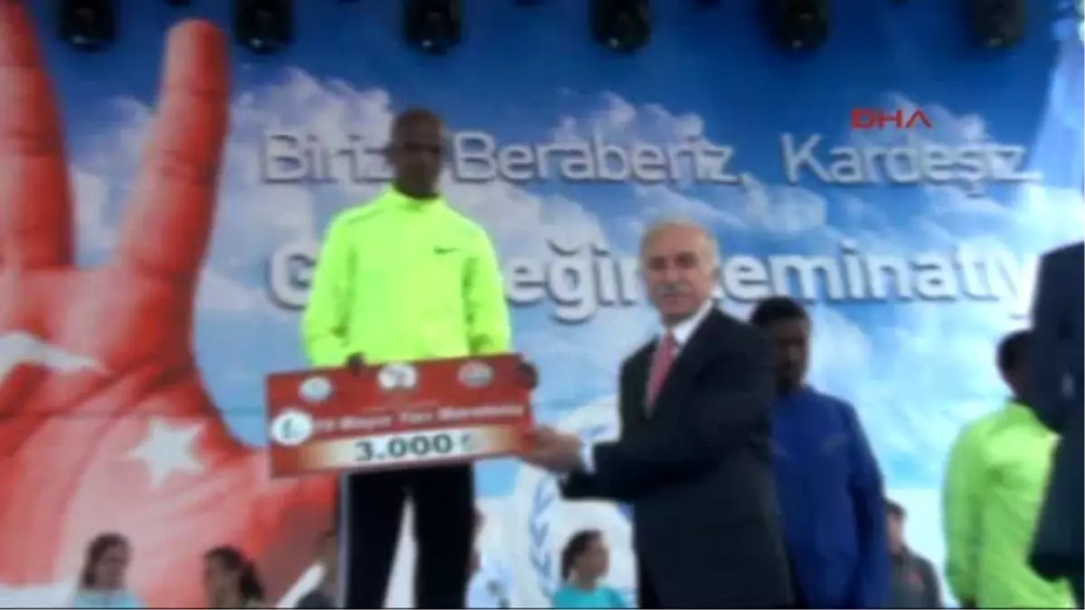 Samsun 19 Mayıs Yarı Maratonu Koşuldu