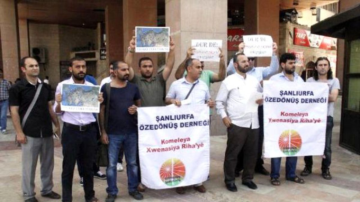 Şanlıurfa\'da Hdp\'ye Saldırılara Tepki