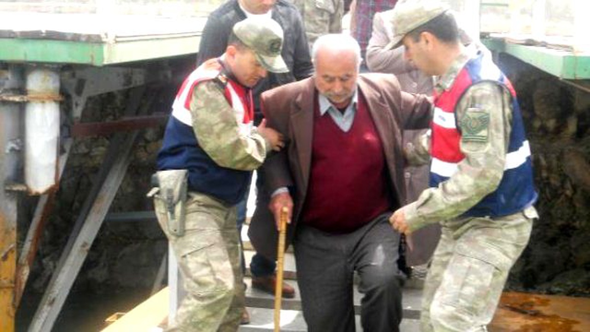 Şehit Yakınları ile Gazilere Tekne Turu