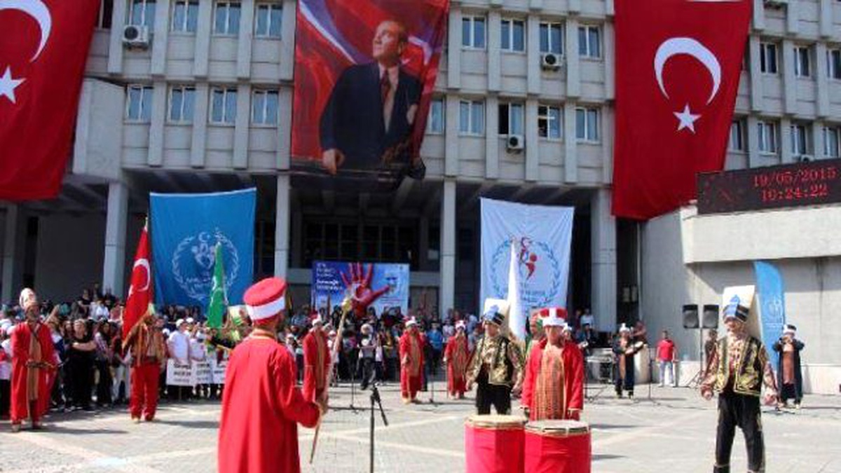 Zonguldak\'ta 19 Mayıs Coşkusu
