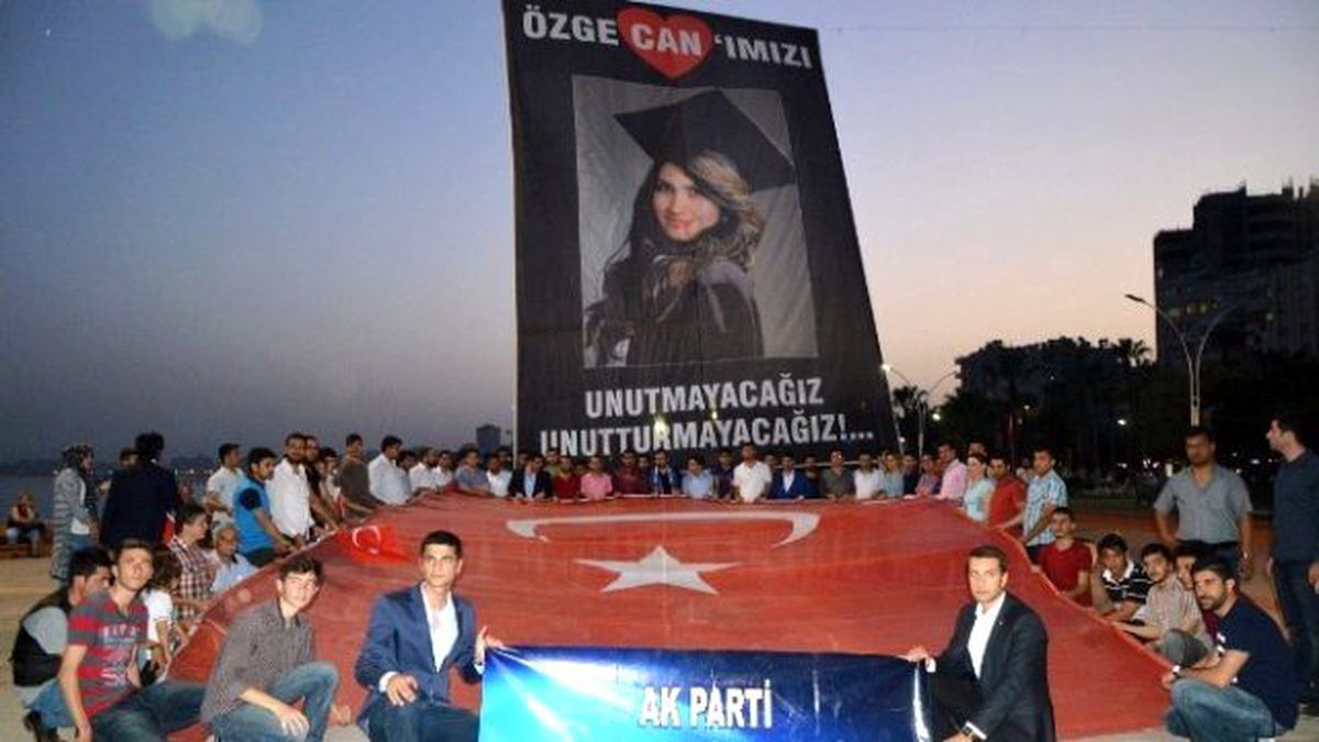 AK Parti\'lilerden \'Gençlik Yürüyüşü\'