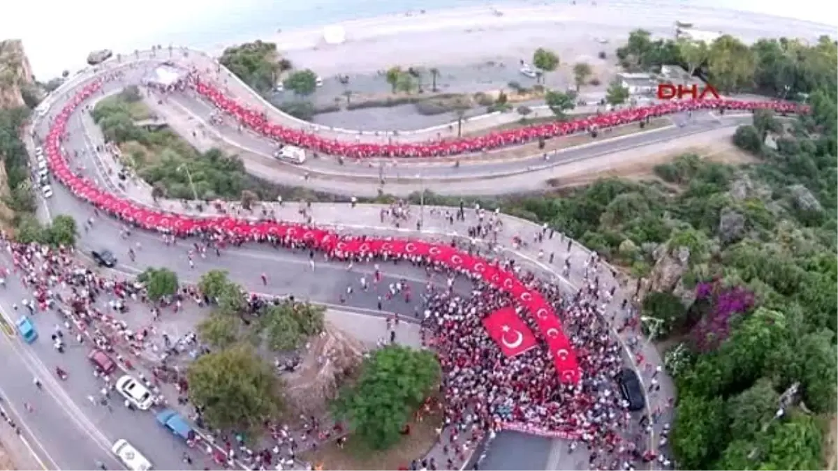 Antalya - Meydanda 100 Bin Kişi