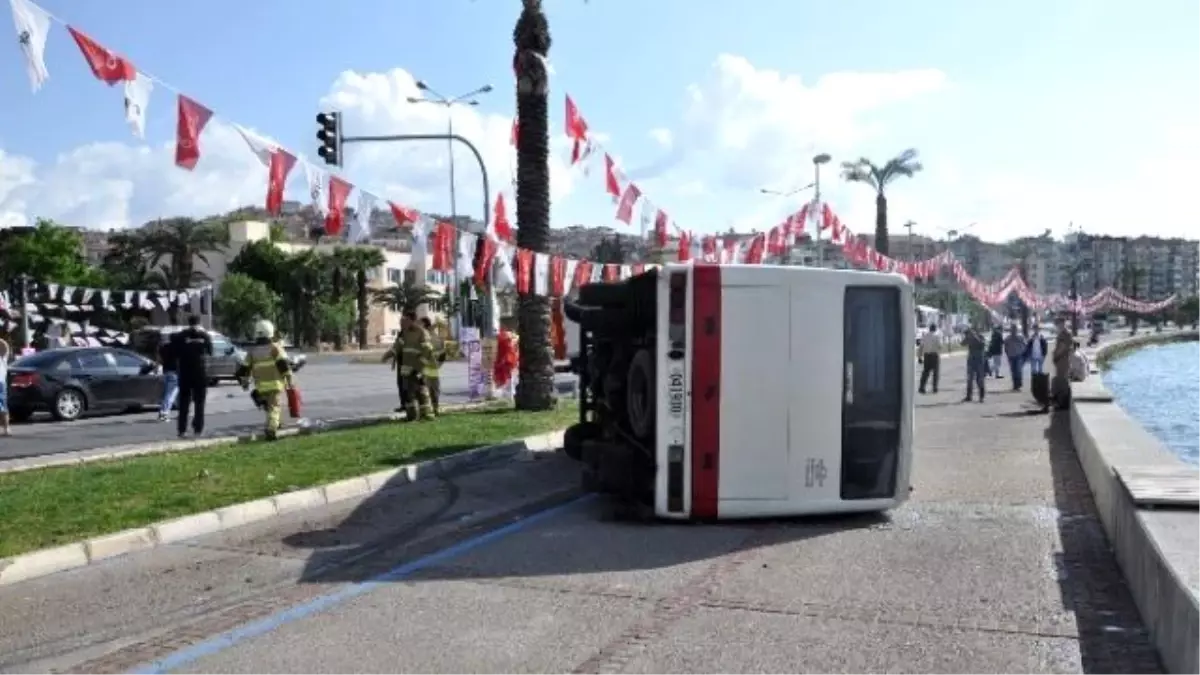 Askeri Midibüs Devrildi: 6 Yaralı