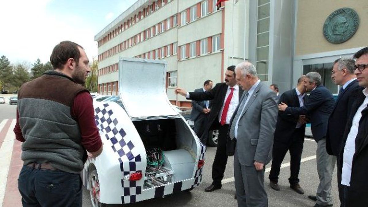 Atakar Iı Elektrikli Aracının İlk Test Sürüşü
