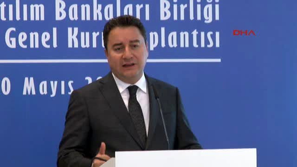 Babacan: Maalesef Siyasi Partilerimiz Bol Keseden Dağıtıyor