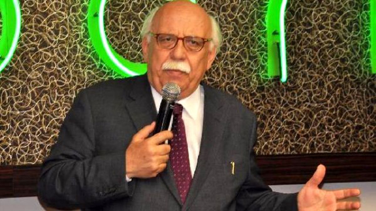 Bakan Avcı\'dan Bisiklet Dağıtımında Öğrencilere \'Akrobasi\' Uyarısı (2)