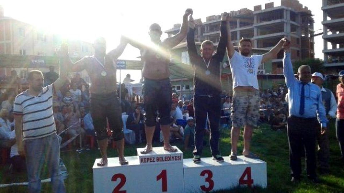 Balıkesir\'e 1 Altın, 3 Bronz Madalya Kazandırdılar