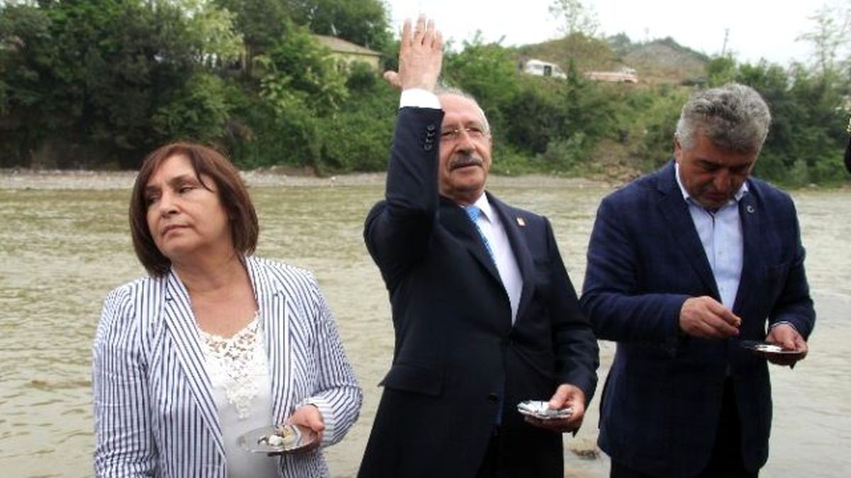 CHP Lideri Kılıçdaroğlu ve Bakan Canikli Giresun Aksu Festivali\'ne Katıldı