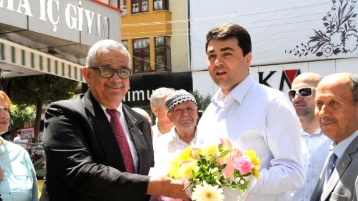 DP Genel Başkanı Uysal Akhisar\'ı Ziyaret Etti