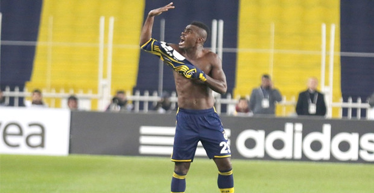 Emenike Sezon Sonunda Fenerbahçe\'den Ayrılıyor