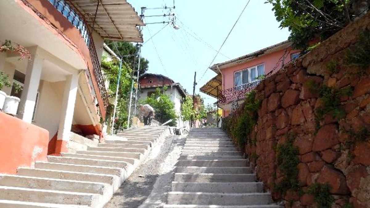 Erenler\'deki Merdivenler Elden Geçti