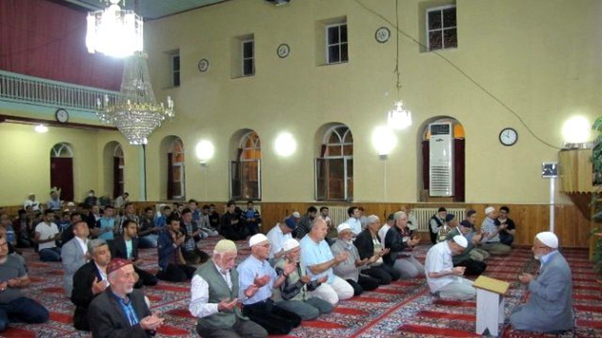 Hisarcık Belediyesi Kazada Ölen Üniversite Öğrencisi İçin Mevlid Okuttu