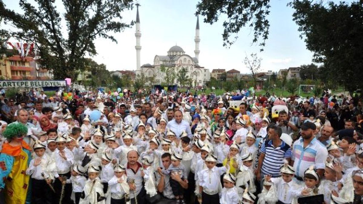Kartepe\'de Sünnet Şöleni Kayıtları Başladı