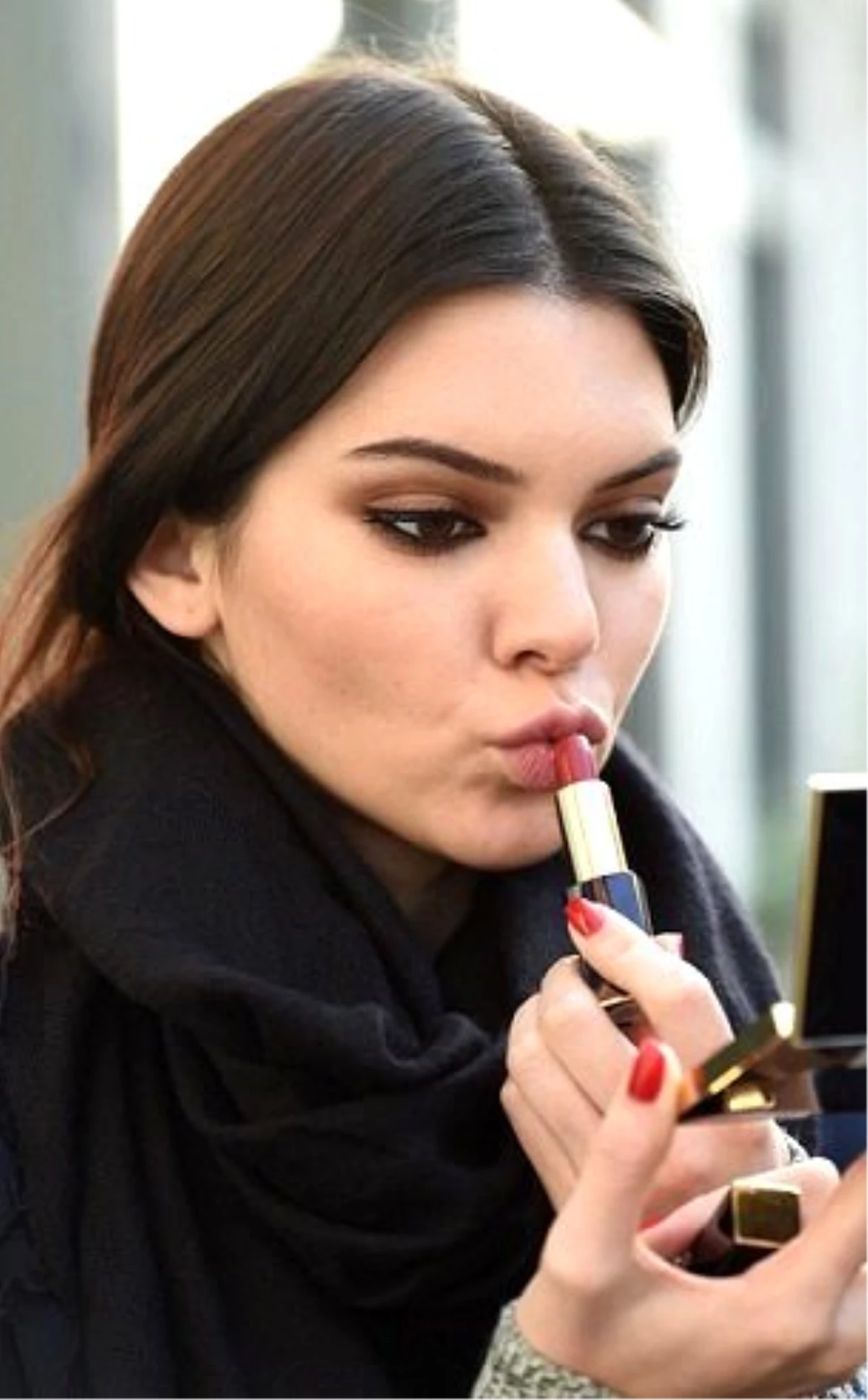 Kendall Jenner Türkiye\'ye Gelmek İçin 150 Bin Lira İstedi