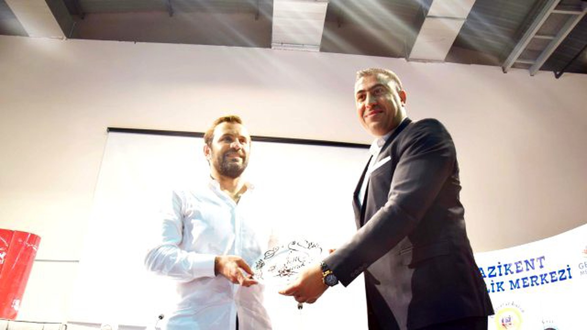 Okan Buruk Gençlerin Sorulanı Yanıtladı