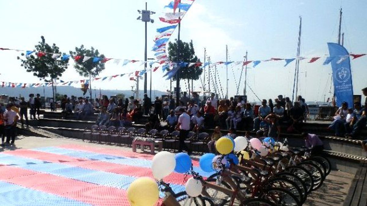 Okullara Bisiklet Desteği