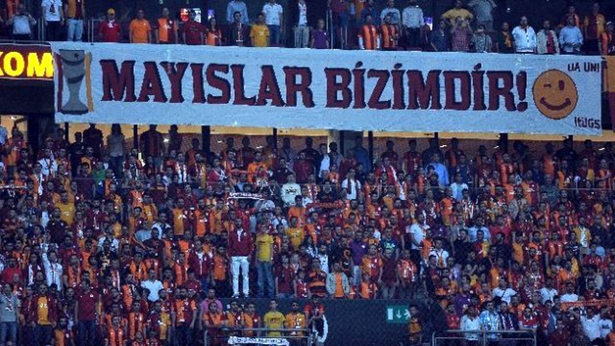 Rakipler Arena\'dan Çıkamıyor