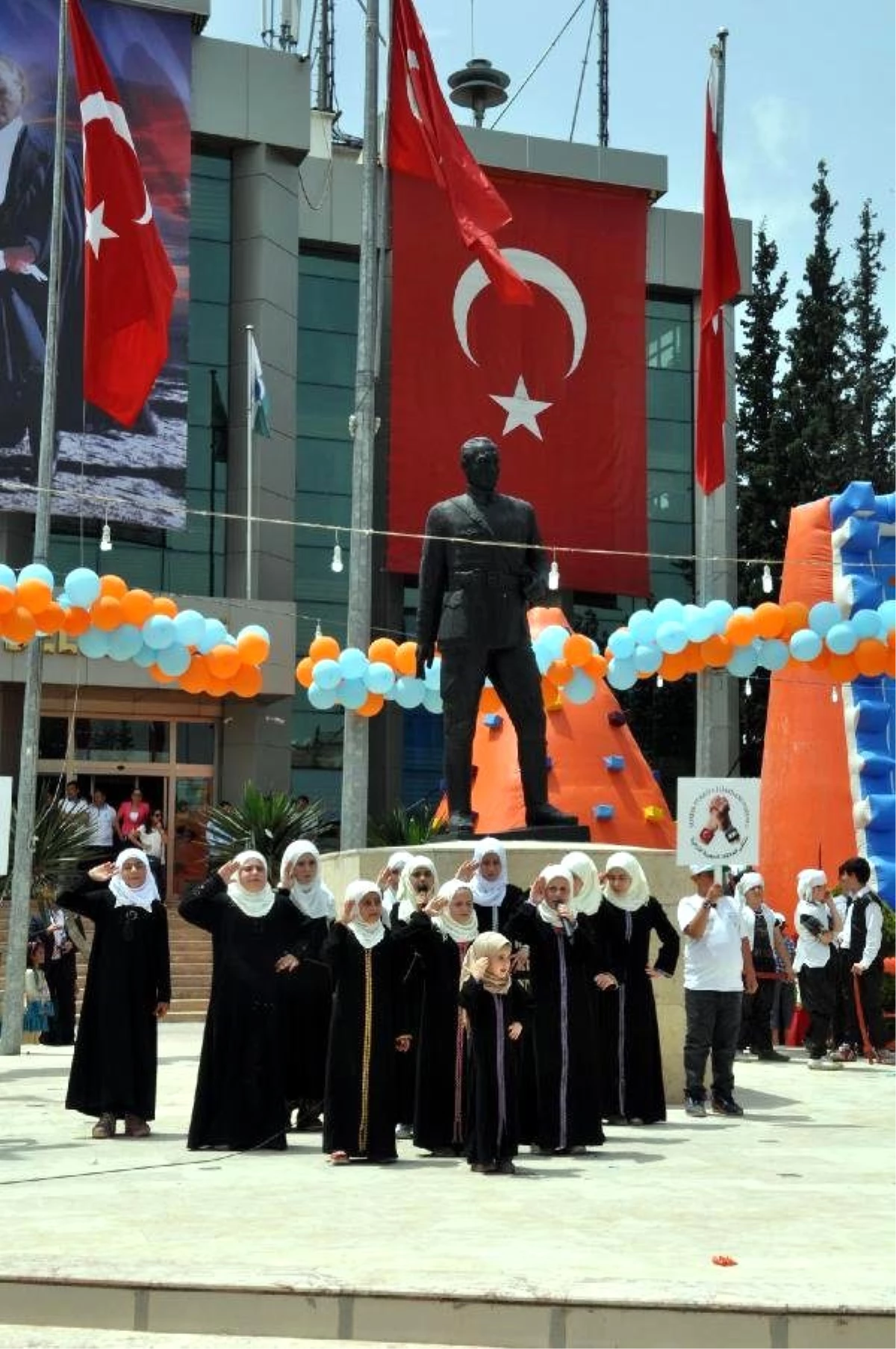 Reyhanlı\'da Türkiye-Suriye Dostluk Festivali
